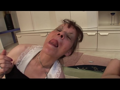 ❤️ To bestemødre og en bestefar har en trekant ☑ Pornovideo ved no.com-pornzog.ru ️❤