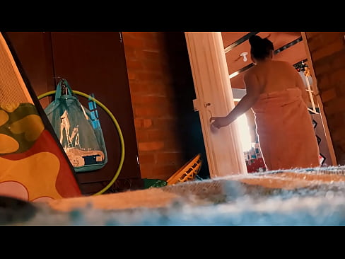 ❤️ Onkelen min følger meg inn i dusjen, han knuller meg mens jeg dusjer. ☑ Pornovideo ved no.com-pornzog.ru ️❤