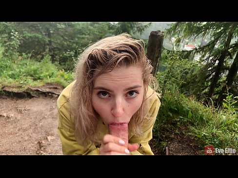 ❤️ Jente svelger cum etter en offentlig blowjob - Eva Elfi ☑ Pornovideo ved no.com-pornzog.ru ️❤